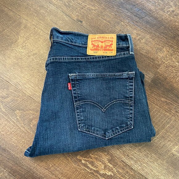 Levi's 505 Straight Leg Jeans - Size 36x30 - Picture 6 of 7
